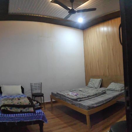 Hotel Trishul Inn Karnaprayāg المظهر الخارجي الصورة
