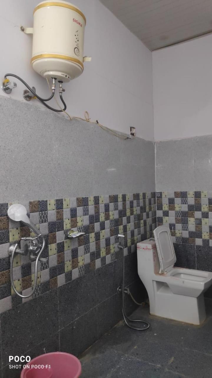 Hotel Trishul Inn Karnaprayāg المظهر الخارجي الصورة
